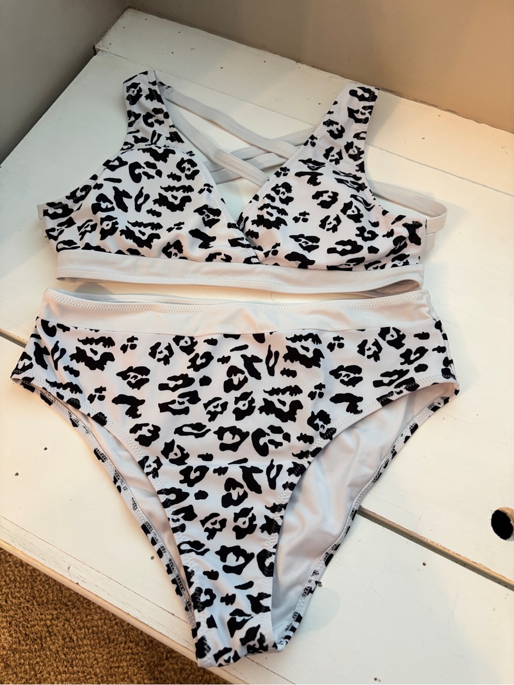 Kids Two-Piece Leopard Print Swim Set - White & Black